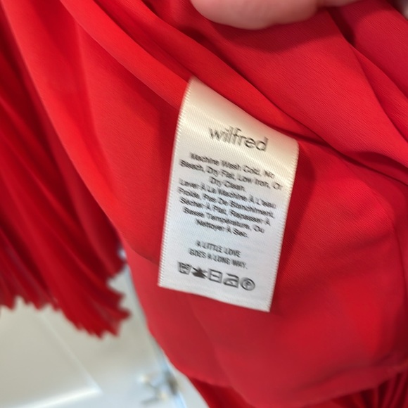 Aritzia Red Twirl Pleated Dress - Picture 3 of 4